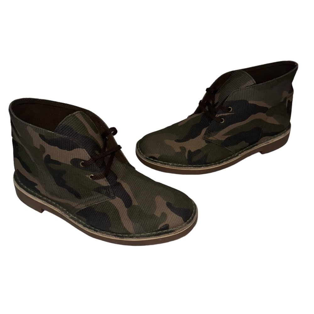 Clarks Men’s Bushacre Shoes Khaki Camouflage Lace Up Chukka Boots
